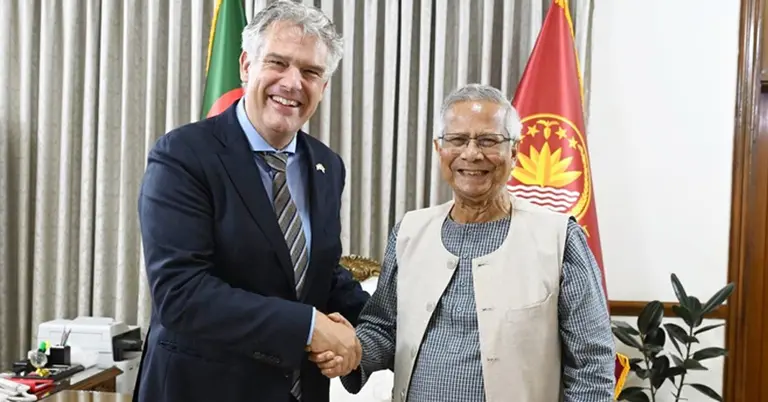 ড. মুহাম্মদ ইউনূস, বরিস ভ্যান বোমেল